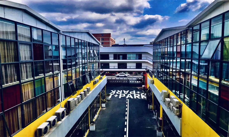 T湾区创工场.jpg